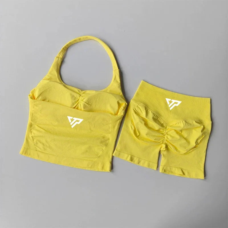 Women's Seamless Sports Bra & High Waist Gym Shorts 2-Piece Activewear Set