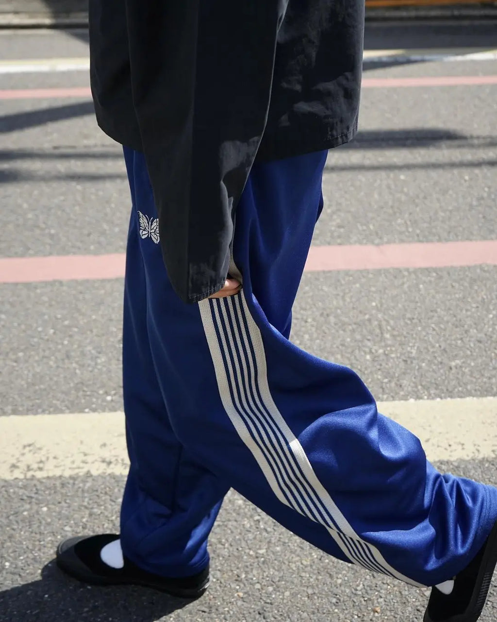 Unisex Embroidered Wide Leg Sweatpants – Baggy Casual Trousers